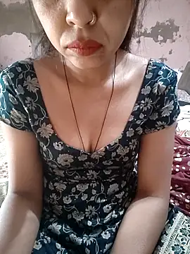 Paakhi-Singh online show from December 17, 2025, 4:50 am