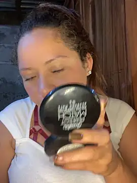 sabrossa online show from April 25, 2026, 3:42 am