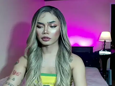 hugecockbabe online show from July 26, 2026, 6:15 pm