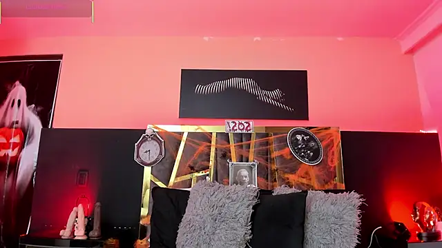 ScarletTorres online show from October 21, 2025, 6:51 pm