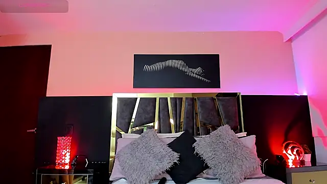 ScarletTorres online show from September 24, 2025, 6:25 pm