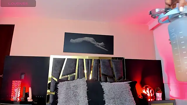 ScarletTorres online show from October 5, 2025, 3:25 pm