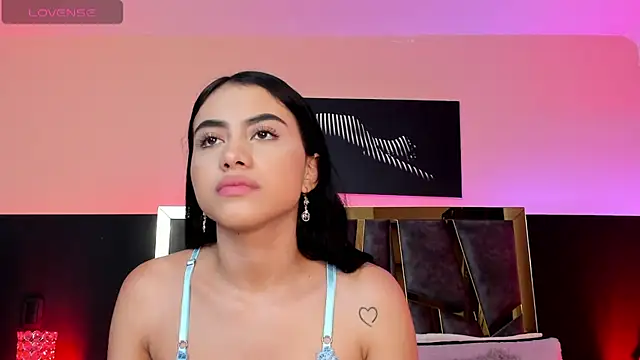 ScarletTorres online show from September 21, 2025, 2:55 pm