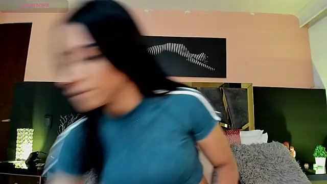 ScarletTorres online show from December 2, 2025, 6:20 pm