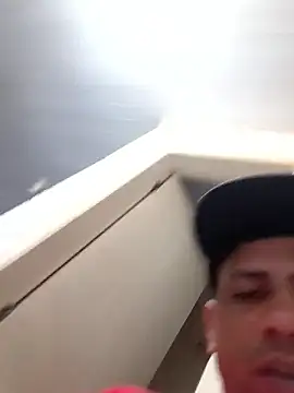 Snapshot of paulinhogostosinho chatting on January 18, 2026, 4:16 am paulinhogostosinho online show from January 18, 2026, 4:16 am