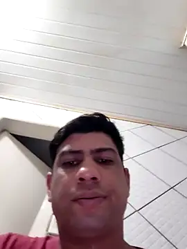 Snapshot of paulinhogostosinho chatting on September 17, 2025, 9:39 pm paulinhogostosinho online show from September 17, 2025, 9:39 pm