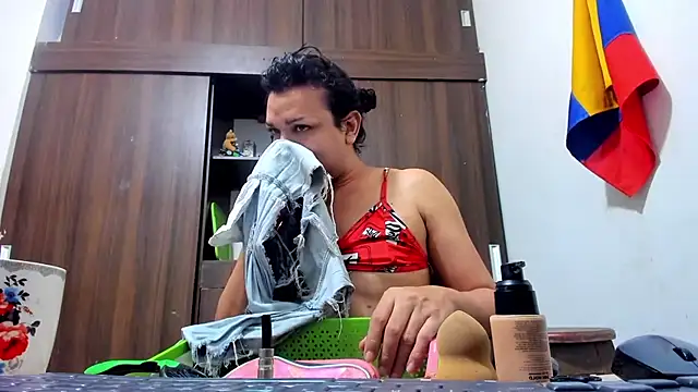 miss bigcockts online show from May 4, 2026, 10:51 am