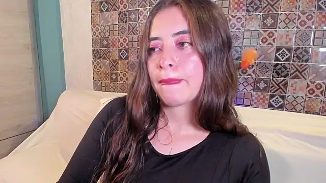 Snapshot of Keyla_ruiz_ chatting on February 28, 2026, 5:56 pm Keyla ruiz online show from February 28, 2026, 5:56 pm