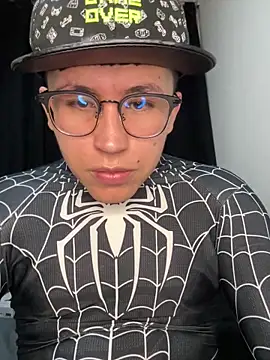 Kurtxxx22 online show from December 16, 2025, 3:22 am