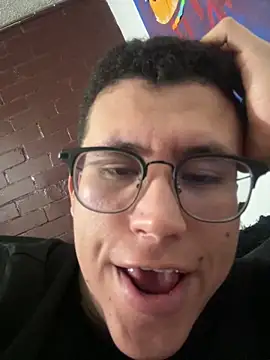 Kurtxxx22 online show from February 14, 2026, 4:02 am