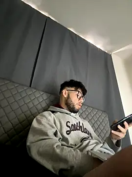 stalinhernandez online show from October 31, 2025, 3:30 pm