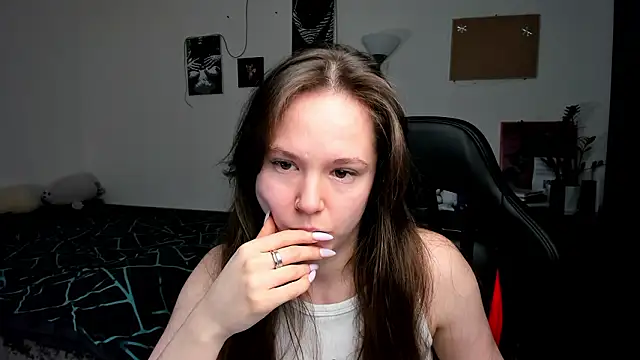 Snapshot of cute_little_ass chatting on February 23, 2026, 2:35 am cute little ass online show from February 23, 2026, 2:35 am