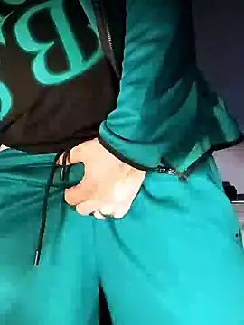 SmokedAlloy2 online show from January 7, 2026, 3:11 am