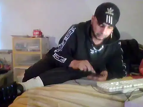 SmokedAlloy2 online show from September 14, 2025, 12:49 pm