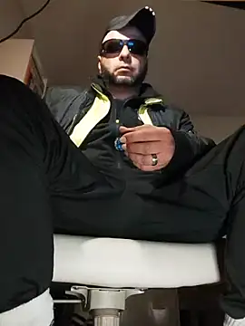 SmokedAlloy2 online show from March 19, 2026, 11:16 pm