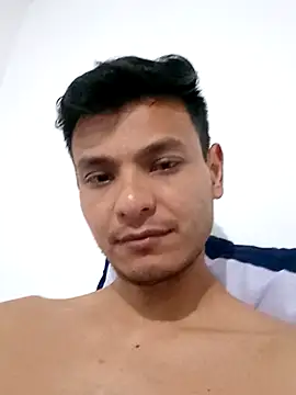 Valois2025 online show from March 24, 2026, 6:24 am