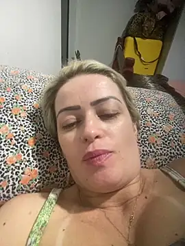 Alerquinasc online show from December 3, 2025, 9:47 pm