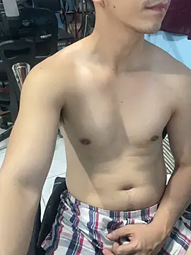 Snapshot of ieat_monsters chatting on March 8, 2026, 12:52 pm ieat monsters online show from March 8, 2026, 12:52 pm