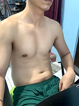 Snapshot of ieat_monsters chatting on November 15, 2025, 3:49 pm ieat monsters online show from November 15, 2025, 3:49 pm