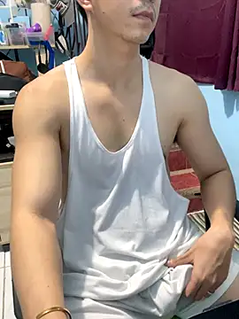 Snapshot of ieat_monsters chatting on November 27, 2025, 9:21 am ieat monsters online show from November 27, 2025, 9:21 am