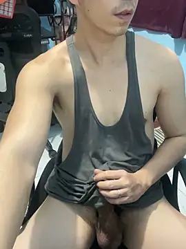 Snapshot of ieat_monsters chatting on February 20, 2026, 10:39 am ieat monsters online show from February 20, 2026, 10:39 am