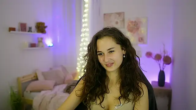 Annita Grey online show from October 3, 2025, 6:42 pm