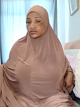 Snapshot of Sweetbxxx24 chatting on March 11, 2026, 12:32 pm Sweetbxxx24 online show from March 11, 2026, 12:32 pm