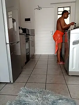 Sweetbxxx24 online show from September 10, 2025, 9:08 am