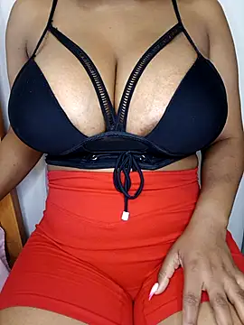 Sweetbxxx24 online show from September 23, 2025, 4:30 am