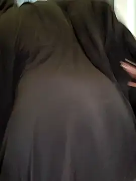 Snapshot of Sweetbxxx24 chatting on March 1, 2026, 9:20 am Sweetbxxx24 online show from March 1, 2026, 9:20 am