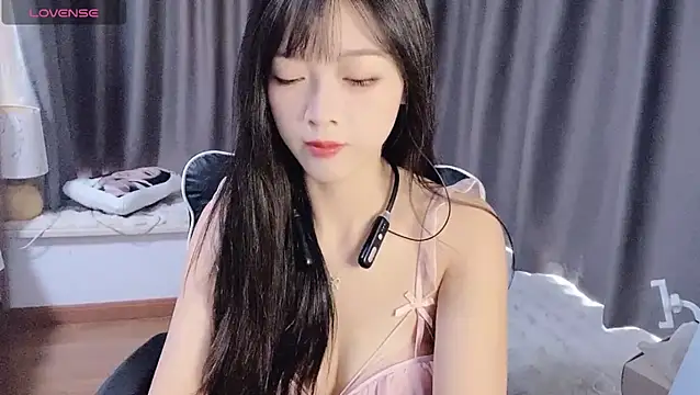 Snapshot of Cicicici-cc chatting on September 19, 2025, 2:26 am Cicicici-cc online show from September 19, 2025, 2:26 am