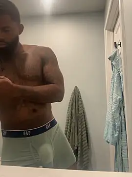 StandOnthatboy online show from April 22, 2026, 11:39 am