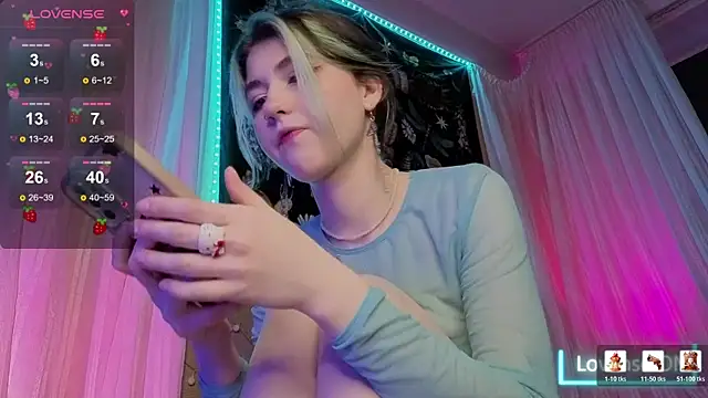 Miko Meow online show from May 26, 2026, 5:55 pm