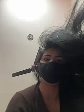 SashaPatel online show from December 14, 2025, 1:56 am