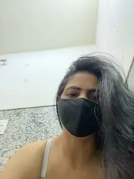 SashaPatel online show from June 19, 2026, 1:33 am
