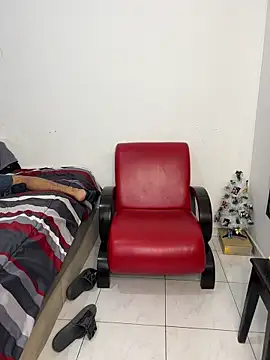 Snapshot of Alex_mojica chatting on February 14, 2026, 6:13 am Alex mojica online show from February 14, 2026, 6:13 am