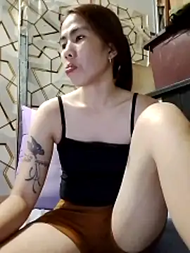 Deliciousgirl14 online show from April 23, 2026, 12:40 pm