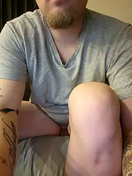 Snapshot of matty244 chatting on November 23, 2025, 8:46 am matty244 online show from November 23, 2025, 8:46 am