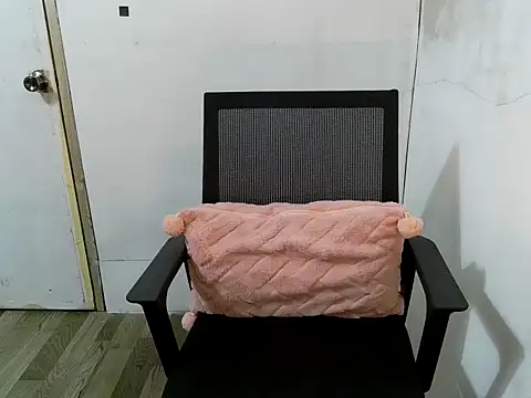 Snapshot of Jelloshane chatting on February 11, 2026, 11:21 am Jelloshane online show from February 11, 2026, 11:21 am