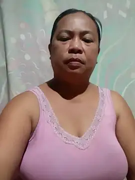 xxsasa online show from September 19, 2025, 1:15 pm