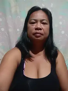 xxsasa online show from September 17, 2025, 8:44 pm