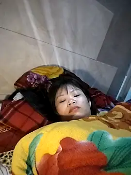 LinhNa999 online show from January 8, 2026, 12:44 pm