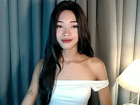 holyakiesha online show from March 15, 2026, 6:09 am