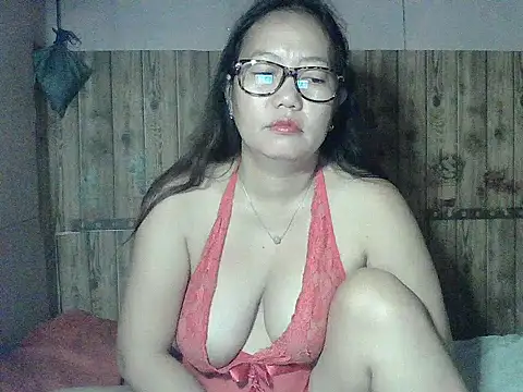Snapshot of Pinay_BigTits69 chatting on March 8, 2026, 6:55 pm Pinay BigTits69 online show from March 8, 2026, 6:55 pm