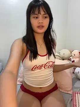 DriveMeCrazy18 online show from September 29, 2025, 8:47 pm