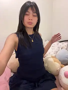 DriveMeCrazy18 online show from February 6, 2026, 6:26 pm