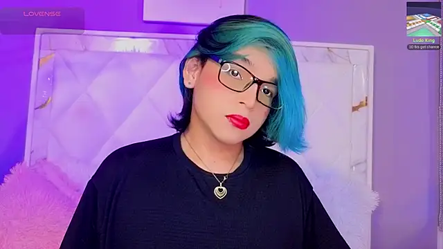 Dannyhot  online show from April 24, 2026, 7:49 pm