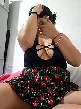 astridcollinsvip online show from February 17, 2026, 4:54 am