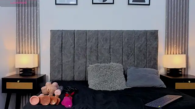 Liam forest  online show from October 4, 2025, 4:47 am