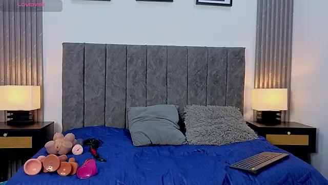 Liam forest  online show from October 18, 2025, 4:47 am